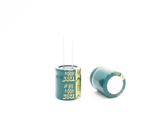 68UF400V tipo radial capacitor da luz do diodo emissor de luz