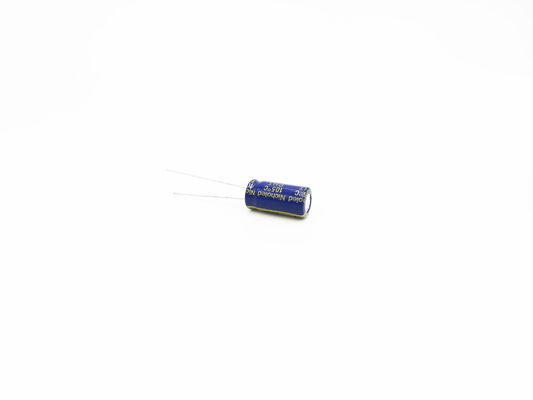 Tolerância radial dos capacitores eletrolíticos 20% de 10UF 250V 8x16mm
