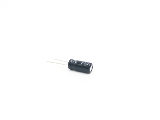Capacitor radial diminuto da ligação do capacitor 1UF63V da temperatura larga