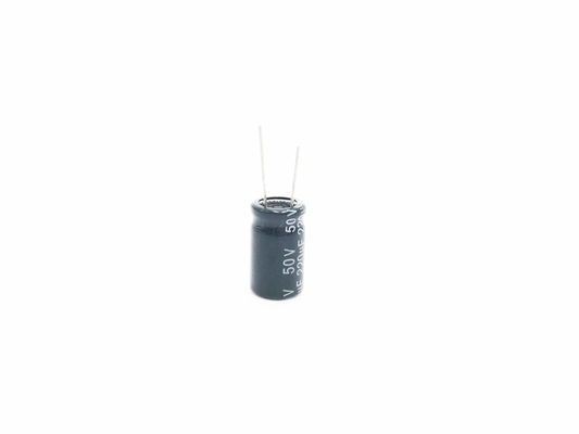 Capacitores eletrolíticos de alumínio radiais de SMR 220UF 50V 10X17MM