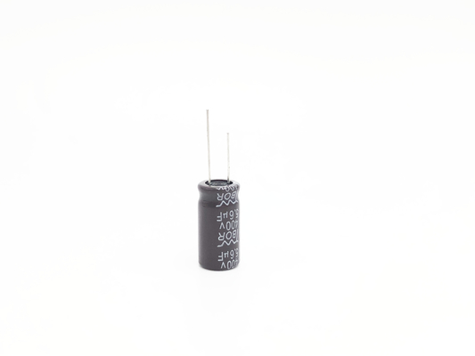 Capacitor atual da ondinha 5.6UF400V alta 8000 horas de capacitor da longa vida CFL