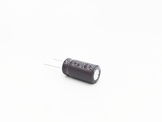 Capacitor atual da ondinha 5.6UF400V alta 8000 horas de capacitor da longa vida CFL