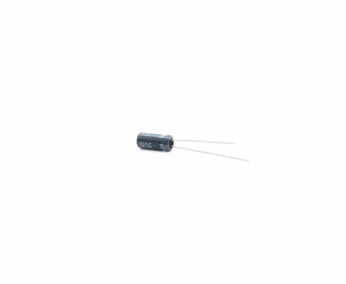 Circuitos de alta temperatura do capacitor diminuto de 1UF25V 5X11MM