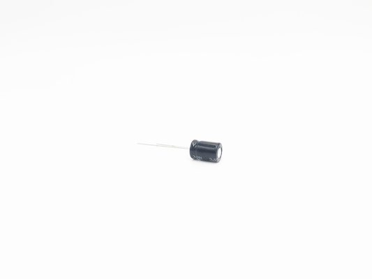 ISO14001 capacitor diminuto 47UF 63V 8X12MM Al Electrolytic Capacitor