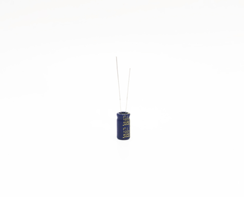 Ligação de alumínio do radial do capacitor eletrolítico 8x10mm de 1UF 400V baixa ESR