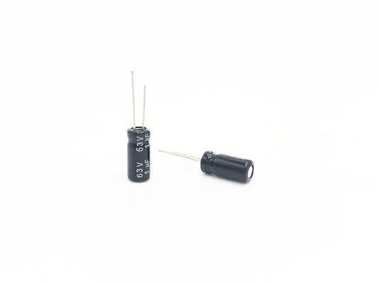 circuitos de alta temperatura radiais do capacitor eletrolítico de 5x11mm 1UF 63V