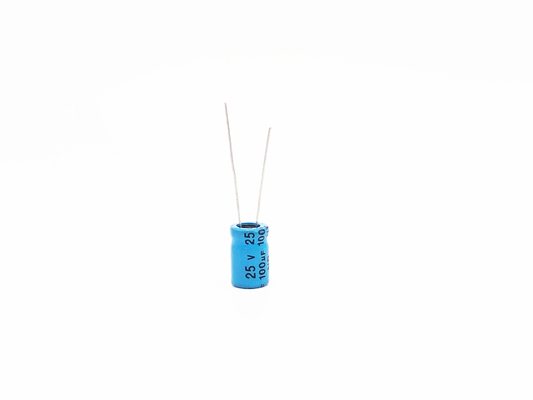 Circuitos bipolares da reversão de polaridade do capacitor eletrolítico 470UF25V da TW BOR