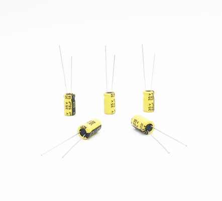 Capacitores eletrolíticos de alta temperatura eletrolíticos de capacitor 6.3x11mm de 56UF35V SMT