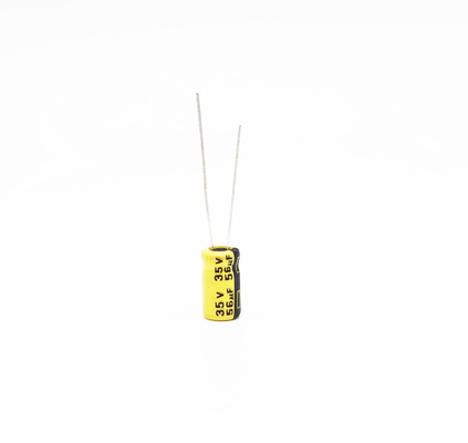 Capacitores eletrolíticos de alta temperatura eletrolíticos de capacitor 6.3x11mm de 56UF35V SMT