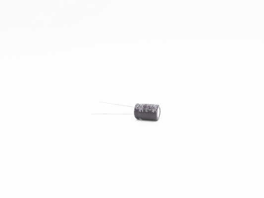 Capacitor largo da temperatura 22X35MM 10uf 250v para a lâmpada de salvaguarda da energia