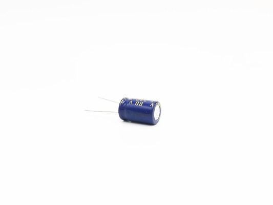 escala eletrolítica de alumínio da capacidade do capacitor 10X20mm de 150uF 80V grande