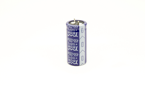 pressão 220uF450V nos capacitores eletrolíticos de alumínio